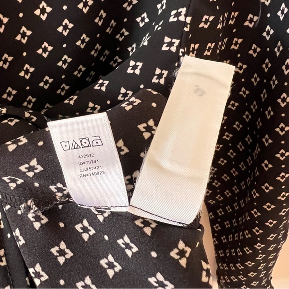 Loft - Long Sleeve Black and White Top Size : XS - Picture 5 of 9